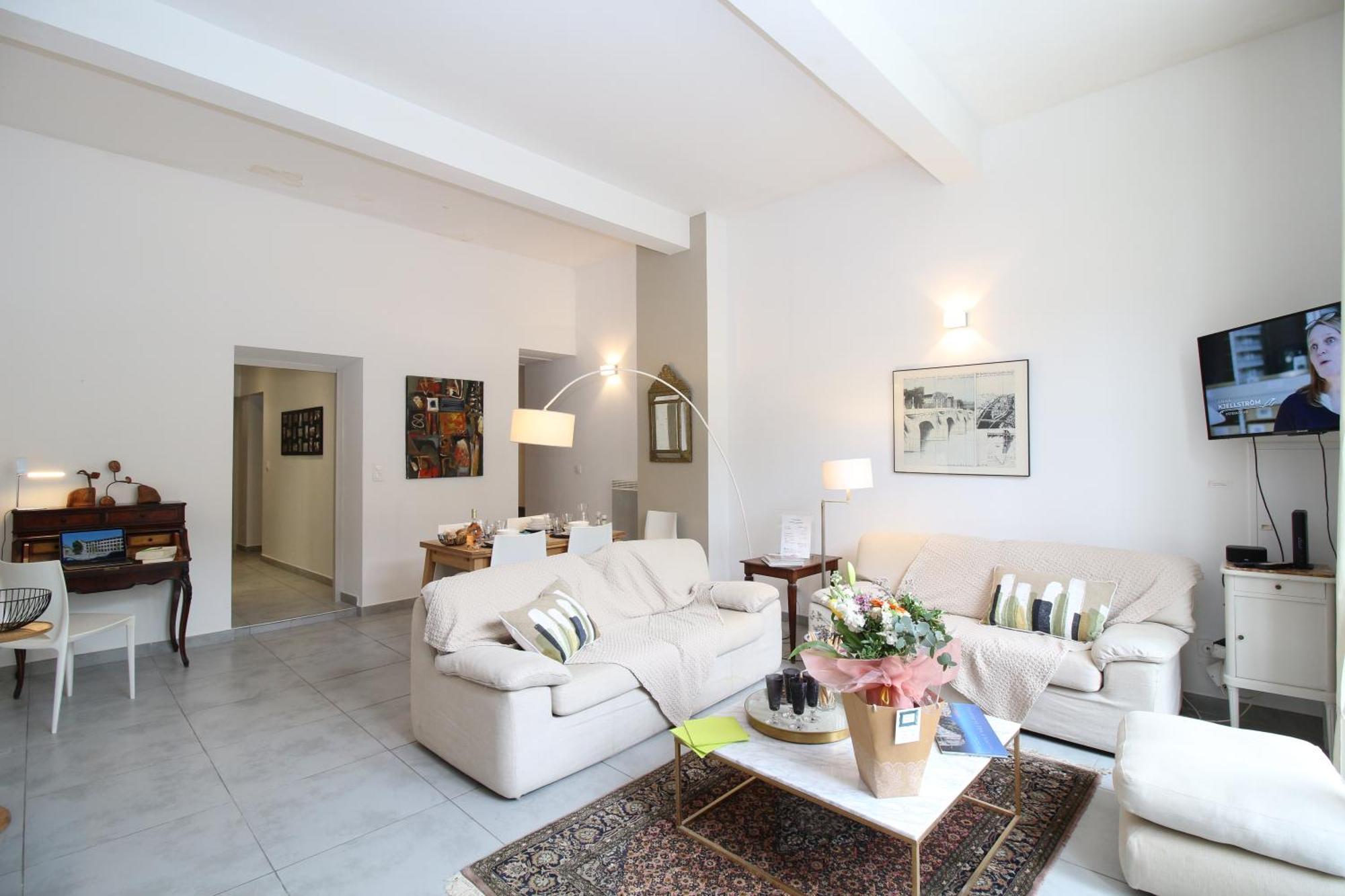 T3 Appartement Hypercentre Proche Commerce- Parking - 2 Chambres Wifi Gratuit อาวีญง ภายนอก รูปภาพ